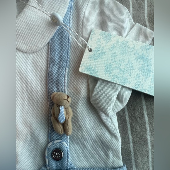 Nicholas & Bears Baby Onesie, Size 9m - Picture 3 of 7